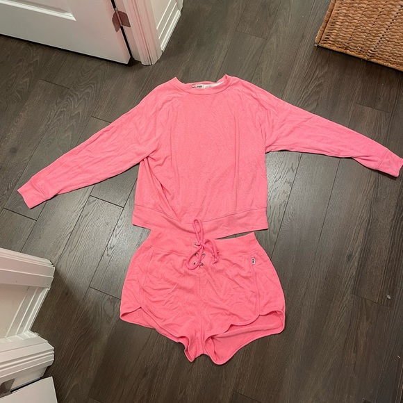 PINK Sleepwear Set - Picture 1 of 6